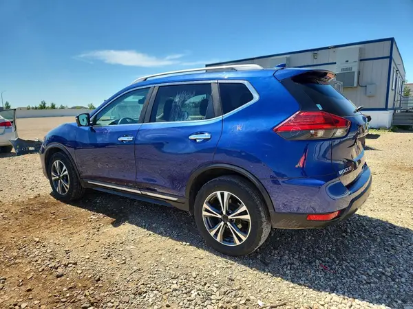 5N1AT2MV6HC812566 2017 NISSAN ROGUE - Image 2