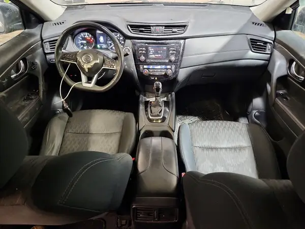 5N1AT2MV6HC814608 2017 NISSAN ROGUE - Image 8