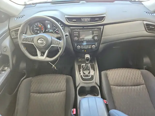 5N1AT2MV6HC820134 2017 NISSAN ROGUE - Image 8