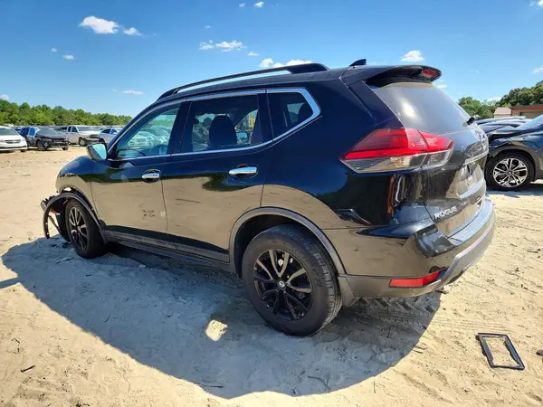 5N1AT2MV6HC820750 2017 NISSAN ROGUE - Image 2