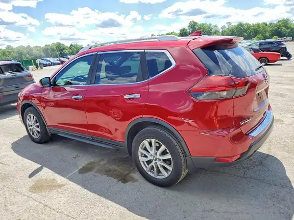 5N1AT2MV6HC827777 2017 NISSAN ROGUE - Image 2