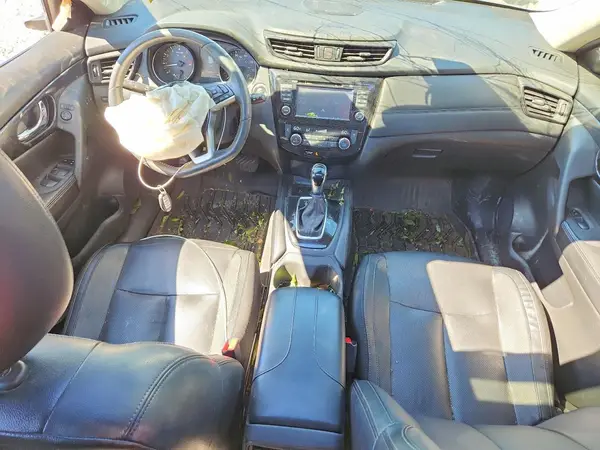 5N1AT2MV6HC835118 2017 NISSAN ROGUE - Image 8