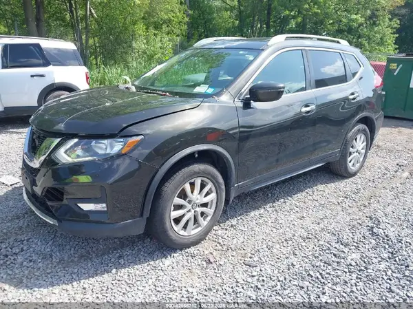 5N1AT2MV6HC836723 2017 NISSAN ROGUE - Image 2
