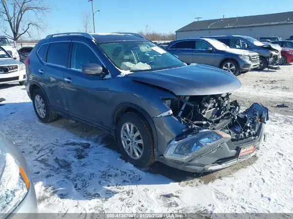 5N1AT2MV6HC837502 2017 NISSAN ROGUE - Image 1