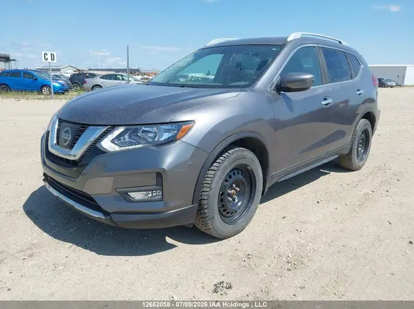 5N1AT2MV6HC841341 2017 NISSAN ROGUE - Image 2