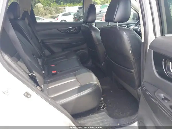 5N1AT2MV6HC843171 2017 NISSAN ROGUE - Image 8