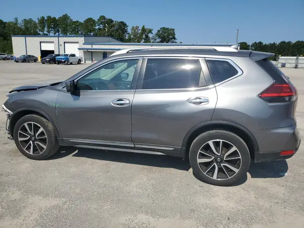 5N1AT2MV6HC847804 2017 NISSAN ROGUE - Image 2