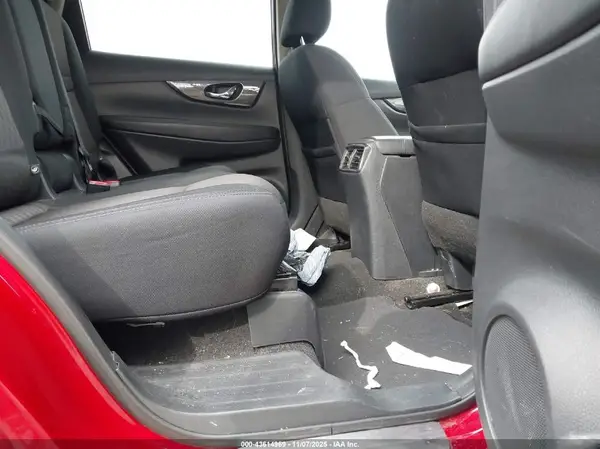 5N1AT2MV6HC848290 2017 NISSAN ROGUE - Image 8