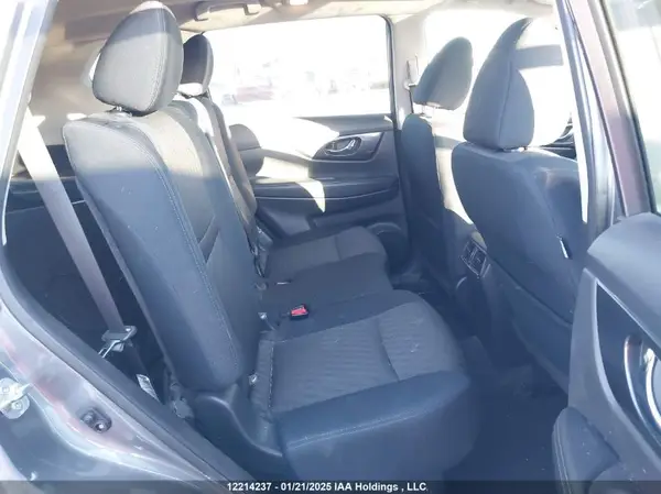 5N1AT2MV6HC850654 2017 NISSAN ROGUE - Image 8
