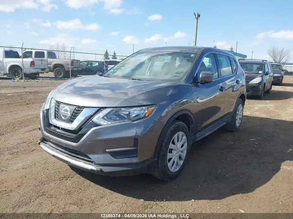 5N1AT2MV6HC855305 2017 NISSAN ROGUE - Image 2