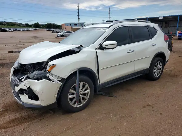 5N1AT2MV6HC858575 2017 NISSAN ROGUE - Image 1