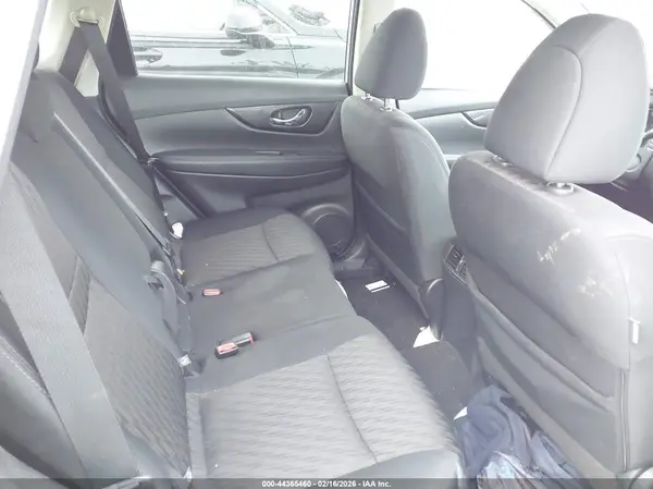 5N1AT2MV6HC859130 2017 NISSAN ROGUE - Image 8