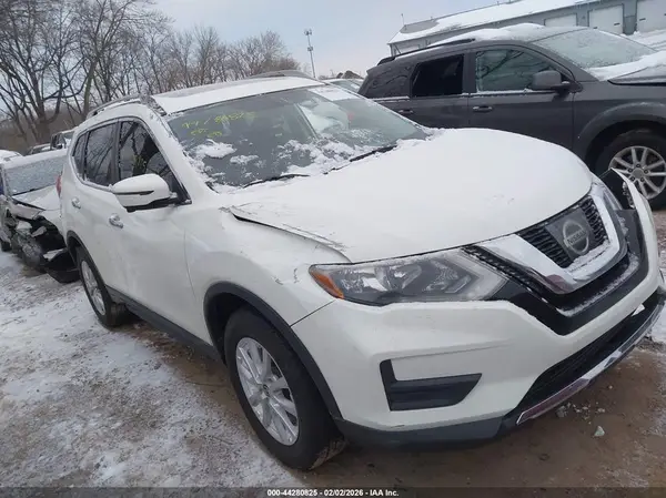 5N1AT2MV6HC859550 2017 NISSAN ROGUE - Image 1