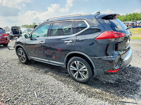 5N1AT2MV6HC860441 2017 NISSAN ROGUE - Image 2