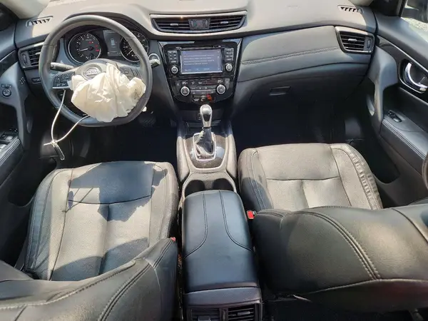 5N1AT2MV6HC860441 2017 NISSAN ROGUE - Image 8