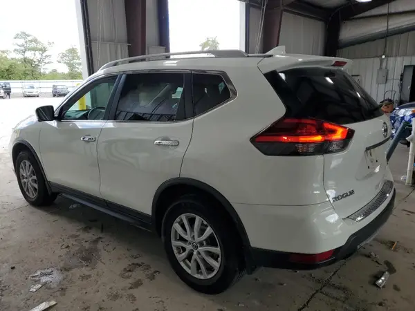 5N1AT2MV6HC867695 2017 NISSAN ROGUE - Image 2
