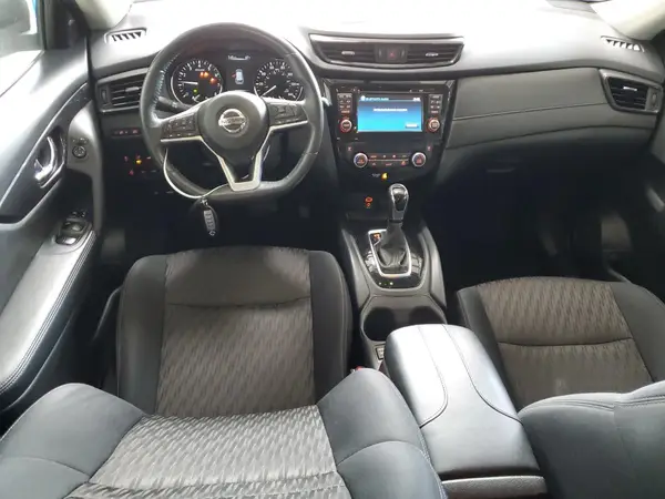 5N1AT2MV6HC867695 2017 NISSAN ROGUE - Image 8