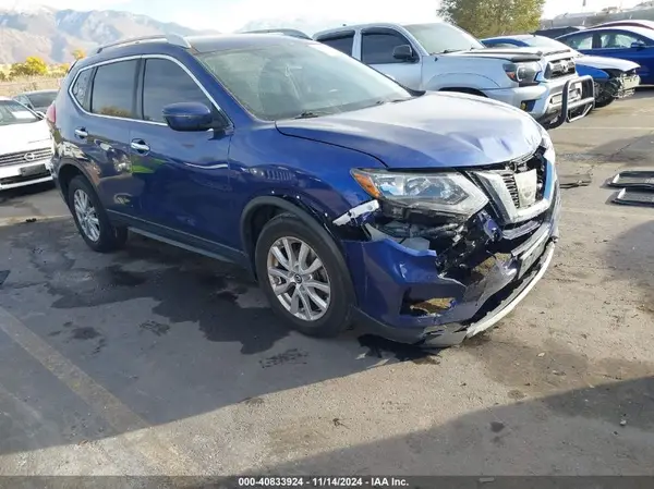 5N1AT2MV6HC874548 2017 NISSAN ROGUE - Image 1