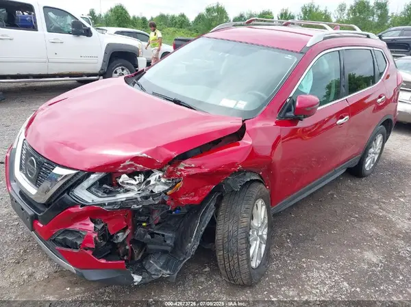5N1AT2MV6HC876297 2017 NISSAN ROGUE - Image 2