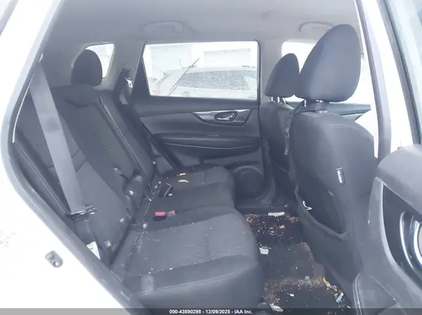 5N1AT2MV6HC879720 2017 NISSAN ROGUE - Image 8
