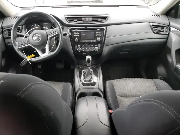 5N1AT2MV6HC883637 2017 NISSAN ROGUE - Image 8
