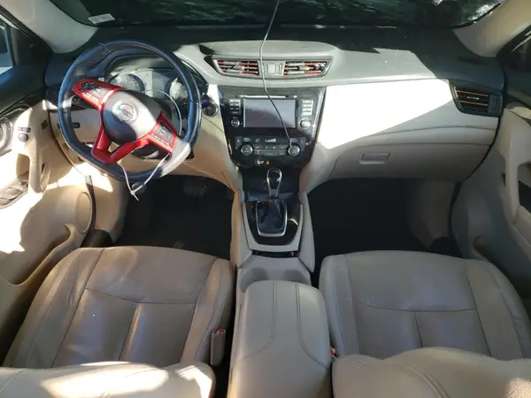5N1AT2MV6HC885890 2017 NISSAN ROGUE - Image 8