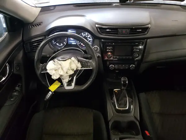 5N1AT2MV6HC886960 2017 NISSAN ROGUE - Image 8