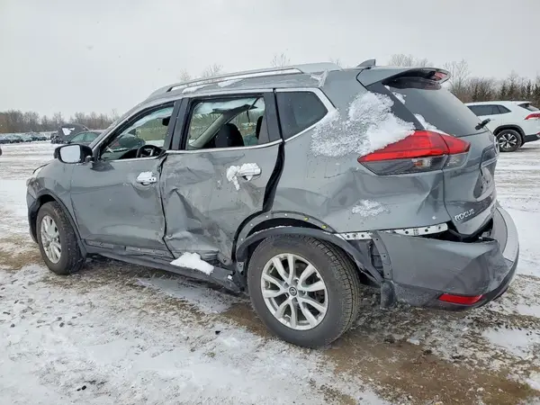 5N1AT2MV6HC896873 2017 NISSAN ROGUE - Image 2