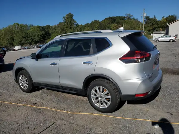 5N1AT2MV6JC700663 2018 NISSAN ROGUE - Image 2