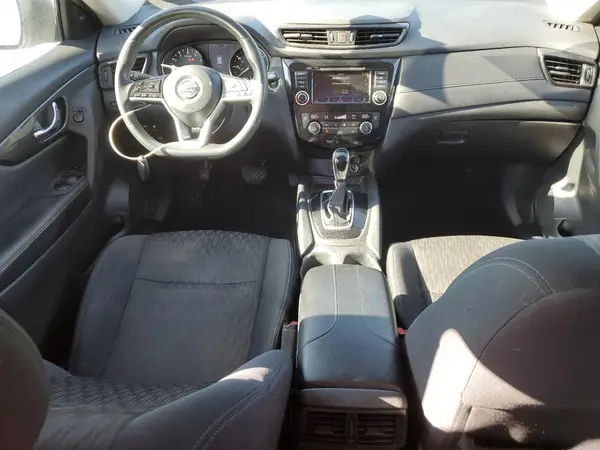 5N1AT2MV6JC700663 2018 NISSAN ROGUE - Image 8