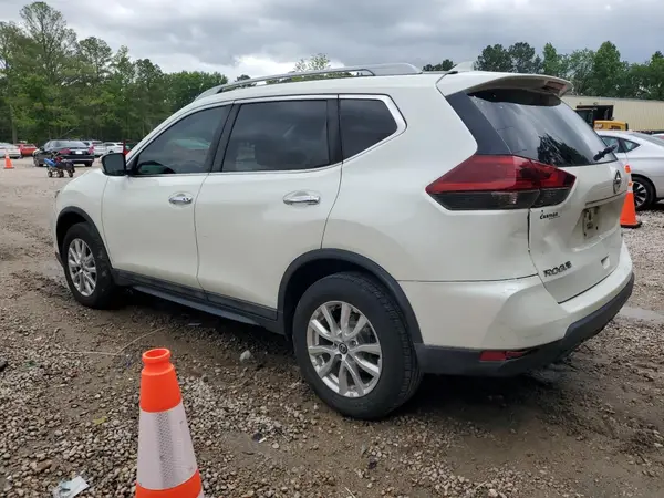 5N1AT2MV6JC710819 2018 NISSAN ROGUE - Image 2