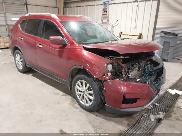 5N1AT2MV6JC713400 2018 NISSAN ROGUE - Image 1