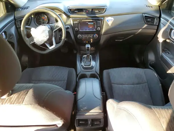 5N1AT2MV6JC718063 2018 NISSAN ROGUE - Image 8