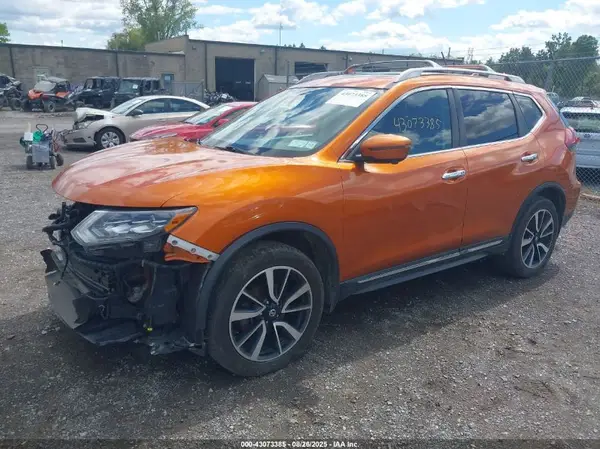 5N1AT2MV6JC718130 2018 NISSAN ROGUE - Image 2