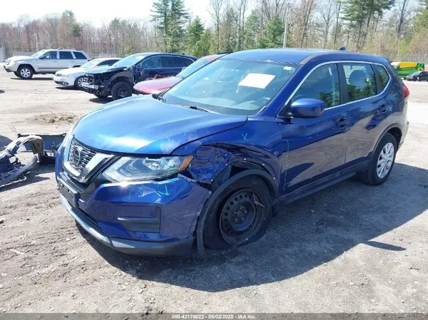 5N1AT2MV6JC719455 2018 NISSAN ROGUE - Image 2