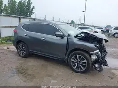 5N1AT2MV6JC721500 2018 NISSAN ROGUE