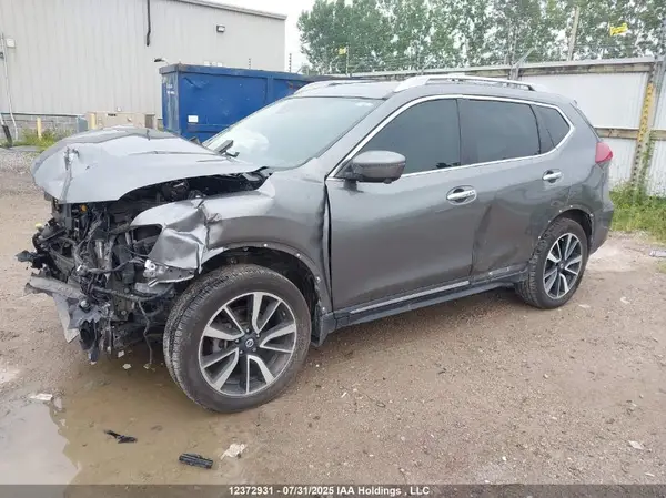 5N1AT2MV6JC721500 2018 NISSAN ROGUE - Image 2