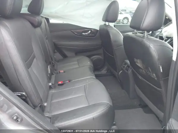 5N1AT2MV6JC721500 2018 NISSAN ROGUE - Image 8