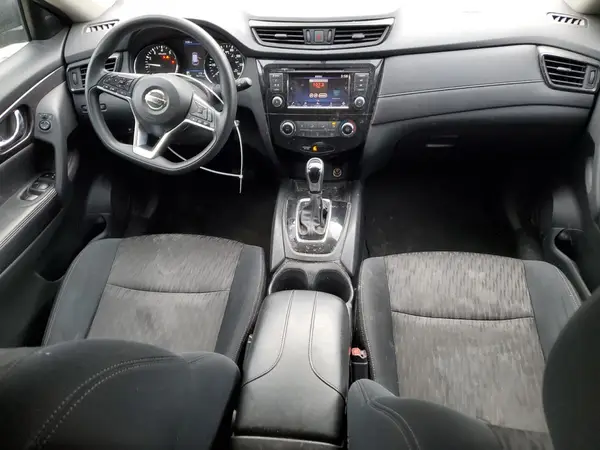 5N1AT2MV6JC723151 2018 NISSAN ROGUE - Image 8