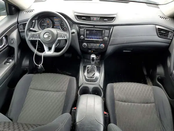 5N1AT2MV6JC733890 2018 NISSAN ROGUE - Image 8