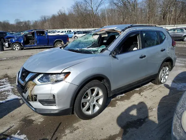 5N1AT2MV6JC750933 2018 NISSAN ROGUE - Image 1