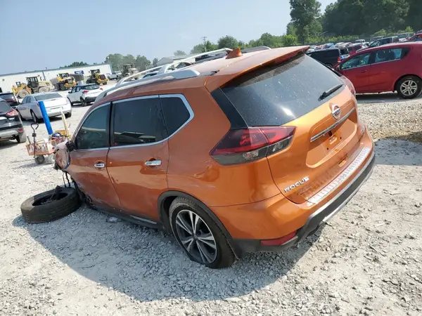 5N1AT2MV6JC752584 2018 NISSAN ROGUE - Image 2