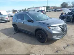 5N1AT2MV6JC754920 2018 NISSAN ROGUE