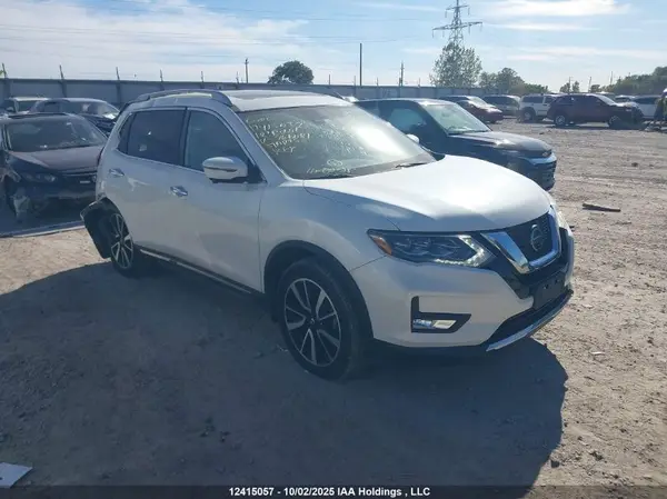5N1AT2MV6JC766081 2018 NISSAN ROGUE - Image 1
