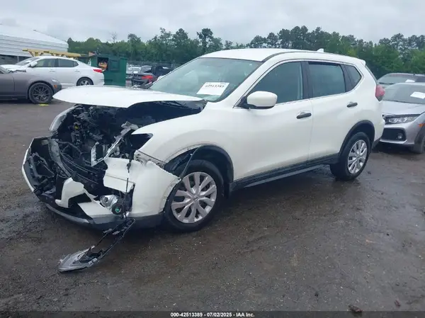 5N1AT2MV6JC774651 2018 NISSAN ROGUE - Image 2