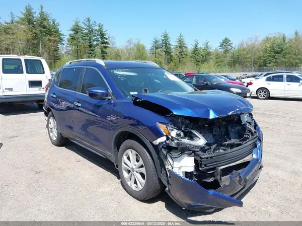 5N1AT2MV6JC778408 2018 NISSAN ROGUE - Image 1