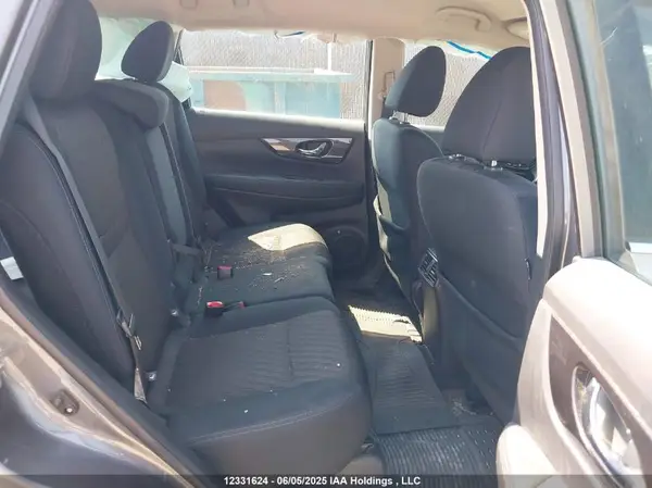 5N1AT2MV6JC781521 2018 NISSAN ROGUE - Image 8