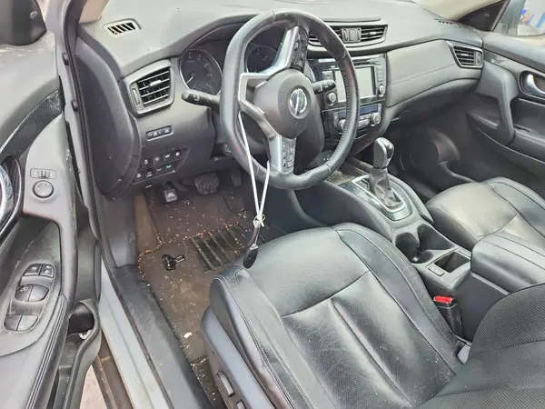 5N1AT2MV6JC783527 2018 NISSAN ROGUE - Image 8