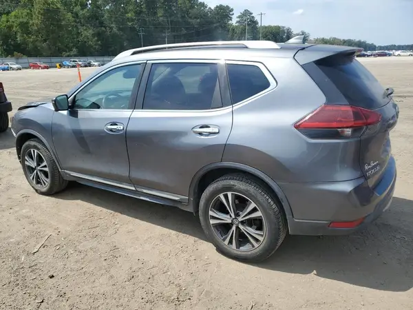 5N1AT2MV6JC784631 2018 NISSAN ROGUE - Image 2
