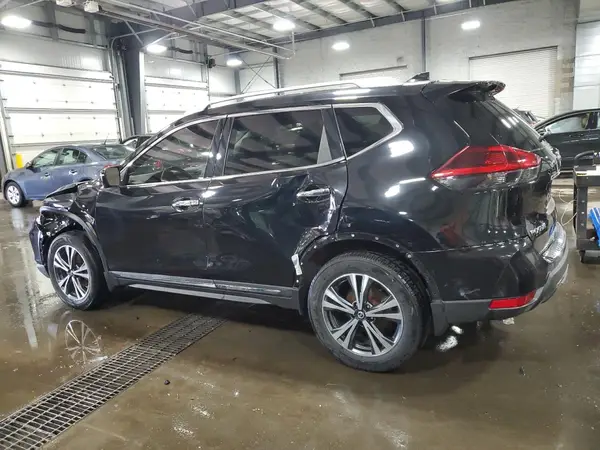 5N1AT2MV6JC786489 2018 NISSAN ROGUE - Image 2